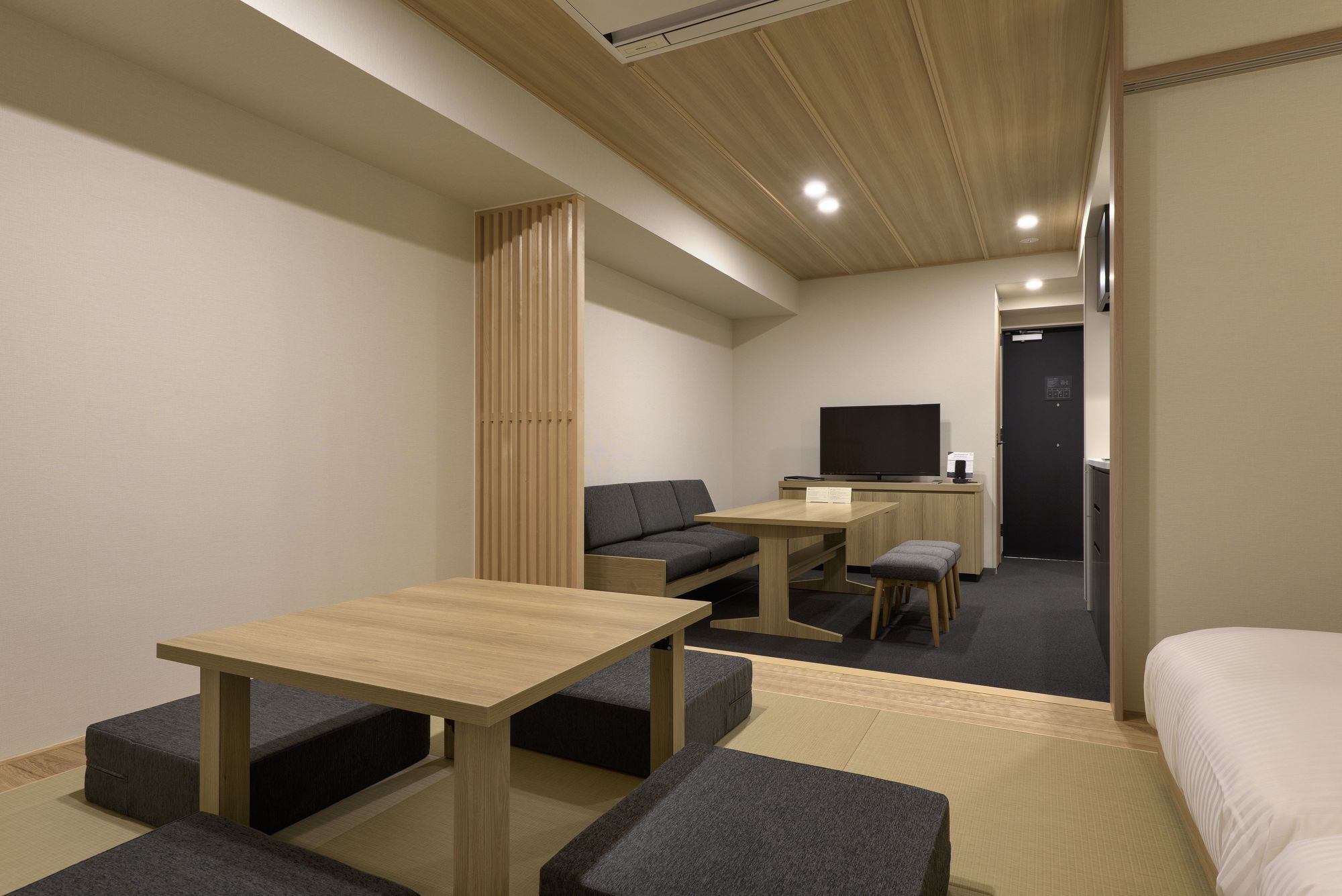 Отель Mimaru Tokyo Ueno East Экстерьер фото
